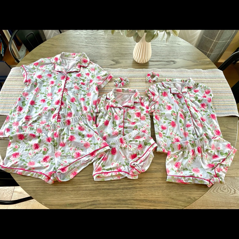 Mommy and Me matching pajamas set